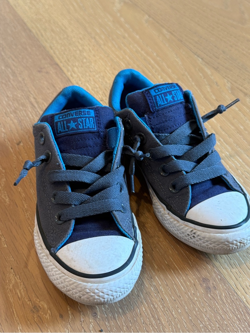 Converse slip ons for boys size 12